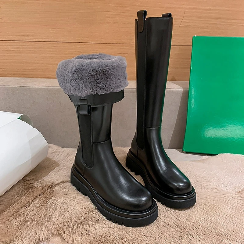 

Женские высокие сапоги на меху, теплые плюшевые сапоги до колена без застежек, с квадратным носком, на толстой подошве и низком каблуке, нови...