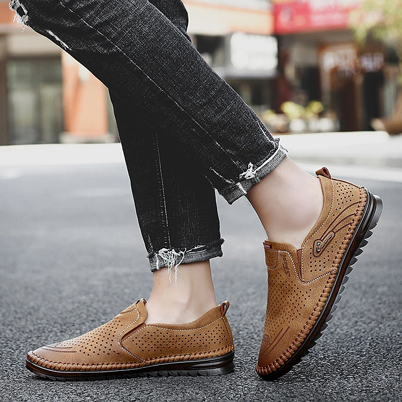 Summer Hollow Men's Breathable Golf Shoes Soft and Comfortable Golf Sneakers Outdoor Fashion Anti-Slip White Black Sneakers