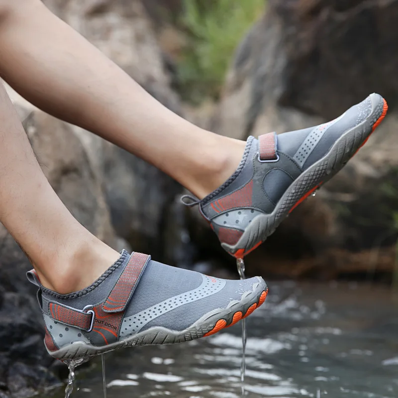 Fashion Wading Shoes Men Quick Dry Water Shoes Breathable Aqua In Upstream Antiskid Outdoor Sports Footwear Soft Beach Sneakers