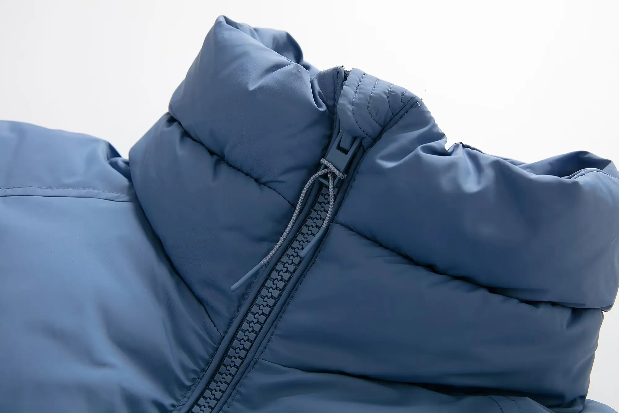 TRAF 2022 Fashion Woman Autumn Winter Coat Pockets Casual Choker Jackets Female Zipper Thick Warm Chic Coats Solid Jackets