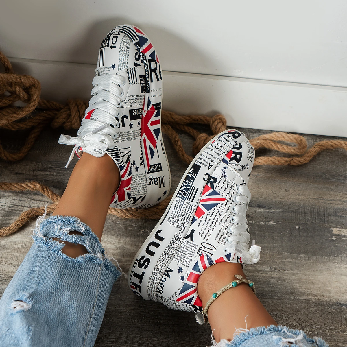 New 2023 Hot Sale Shoes for Women Lace Up Women's Vulcanize Shoes Autumn Round Toe Mixed Colors Shoes Ladies Platform Sneakers