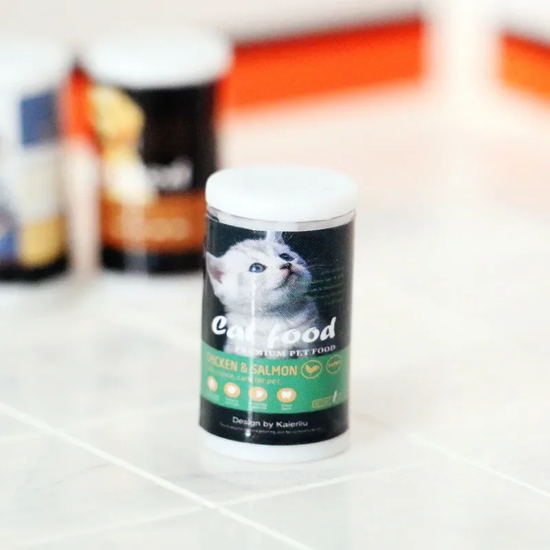 

Миниатюрный пластиковый консерв для собачьего корма