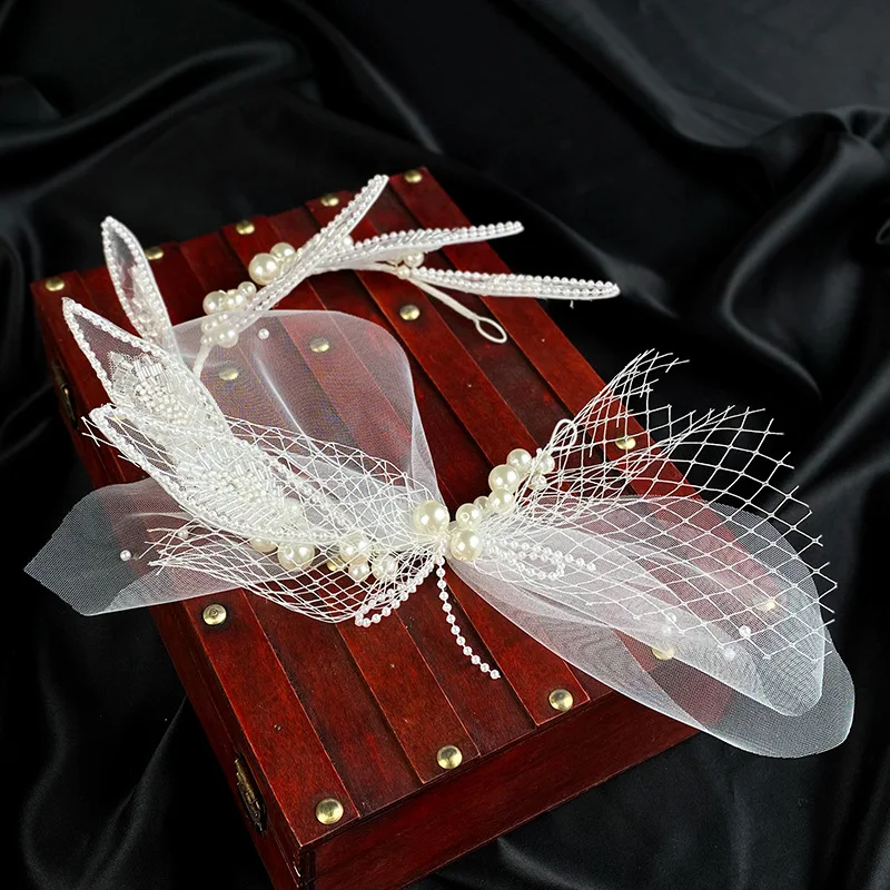 Модные женские свадебные аксессуары для волос, жемчужные кружевные ленты с листьями для невесты, белая кружевная тиара, Цветочные Элегантные Свадебные украшения для волос