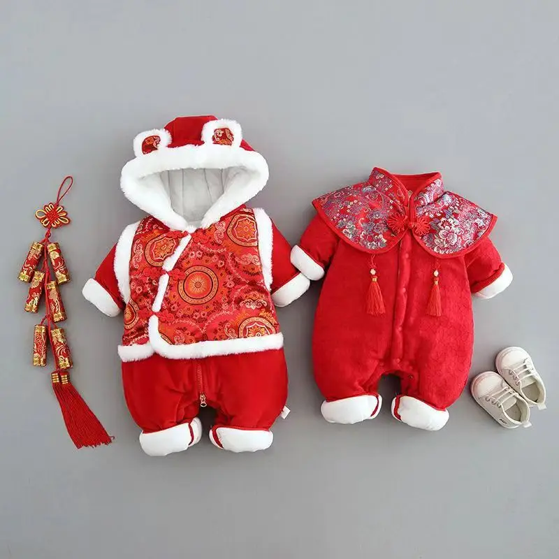 Одежда для новорожденных комбинезон зимнее утепленное Новогоднее