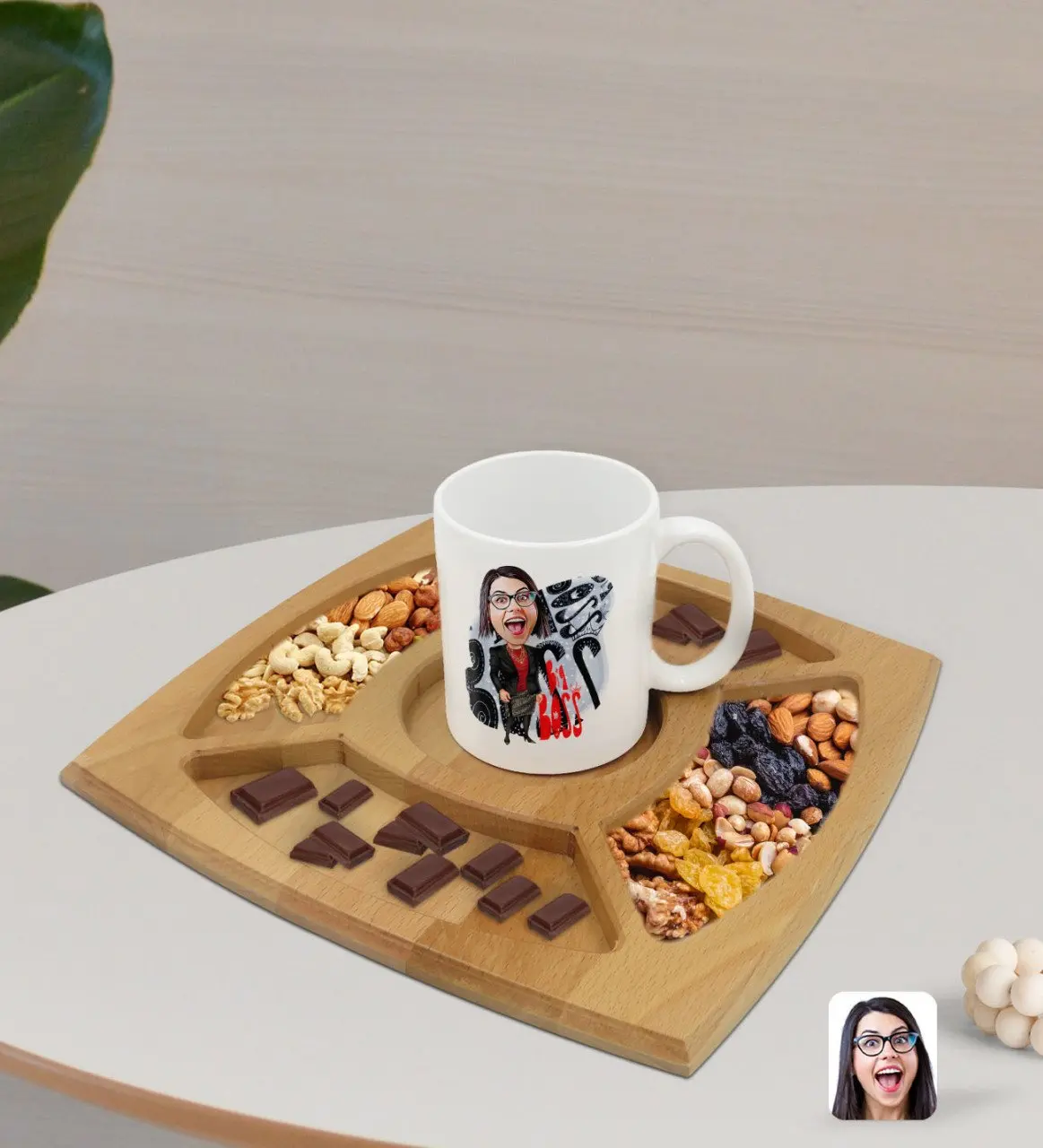 

Персонализированная Женская белая кружка с крупным боссом карикатюлю и натуральным массивом дерева, 4 отделения, презентация, таб, конфетни...