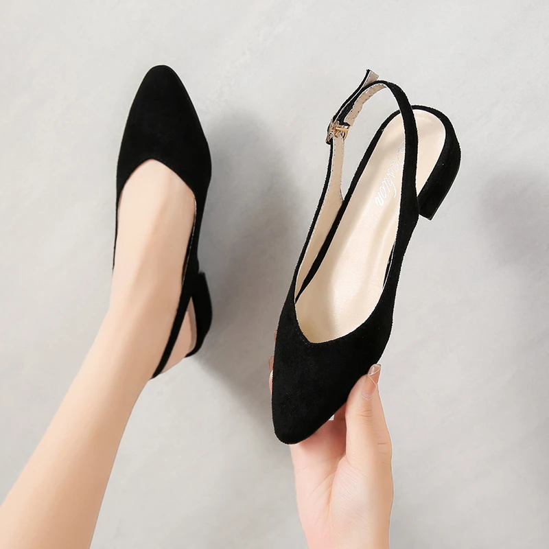 

Сандалии женские с ремешком на пятке, повседневная обувь из флока, заостренный носок, элегантные туфли на низком каблуке, босоножки для вече...