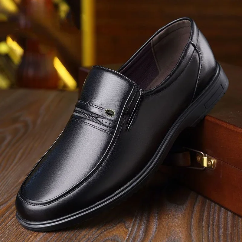 Мягкая деловая кожаная обувь для мужчин мужская повседневная с круглым носком