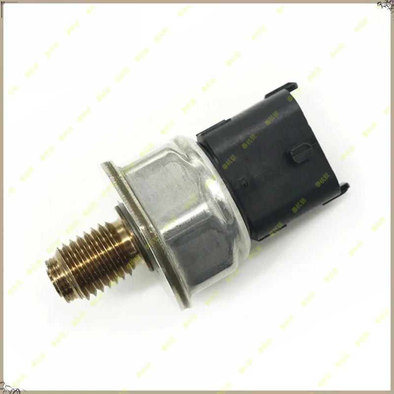 Фото Датчик давления топлива 45PP3-5 (1 шт.) для Opel Astra J Corsa D 1.7 CDTI 55584473 15282576583, C156-A154 824002 824026 №3