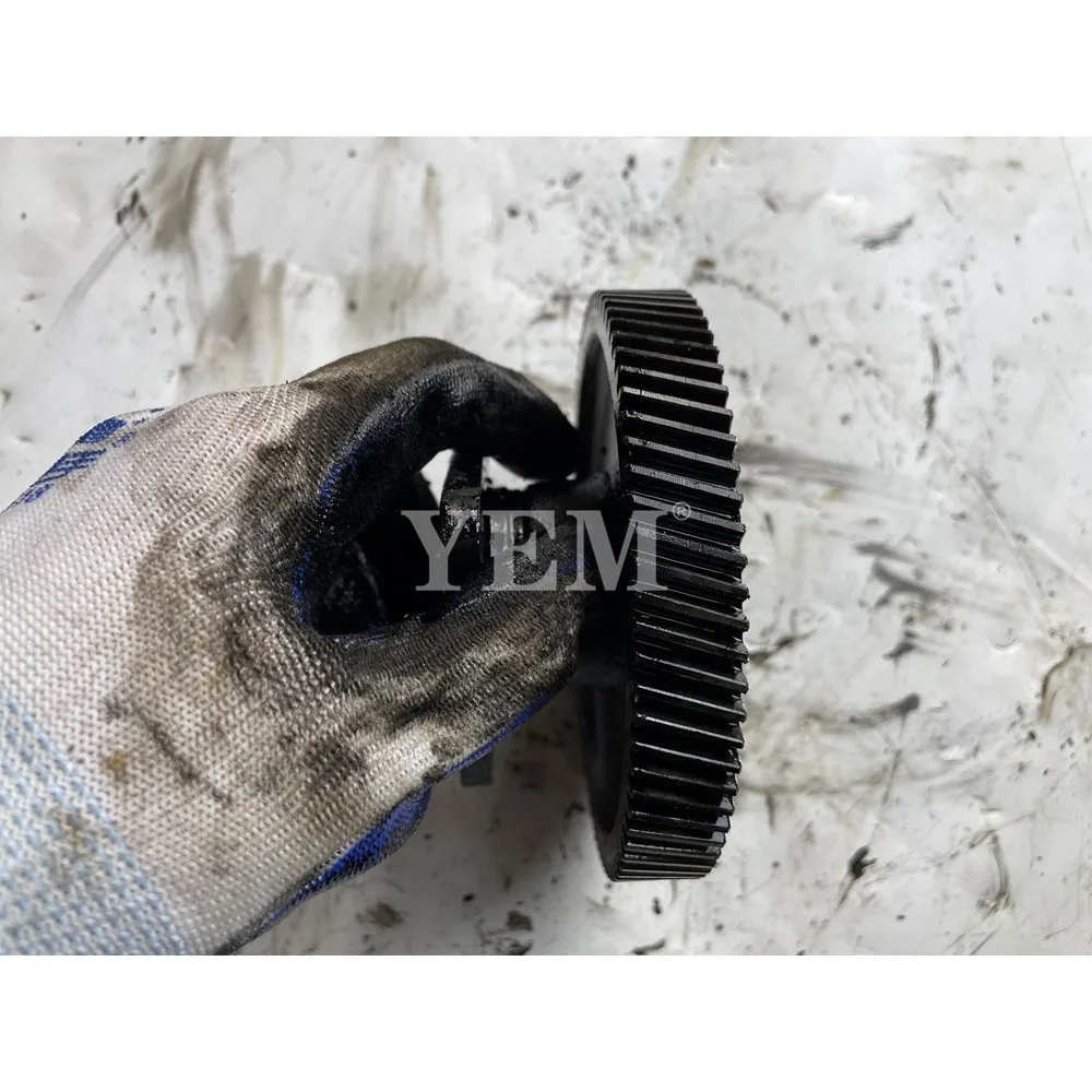 Детали для дизельных двигателей Kubota D1302 направляющая передача в сборе.