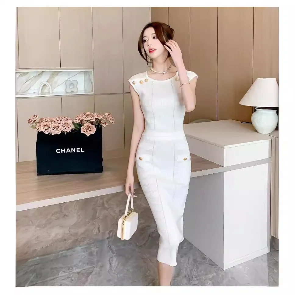 Модное сексуальное утягивающее трикотажное платье 2024 летнее новое поступление