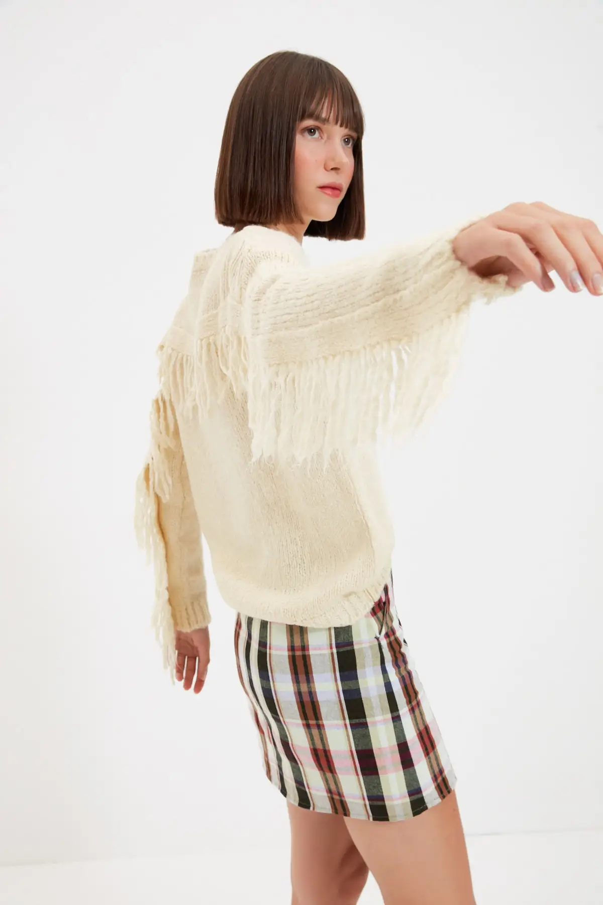 

Trendyol Трикотажные изделия с кисточками свитер TWOAW22KZ0202