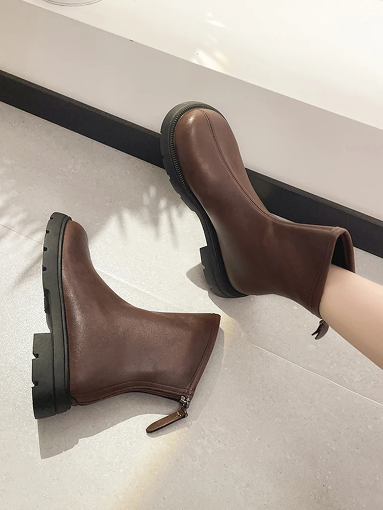 

Белые кожаные сапоги Челси до середины икры женская обувь на плоской подошве сапоги-женские роскошные дизайнерские сапоги на платформе с круглым носком на молнии на низком каблуке Lol