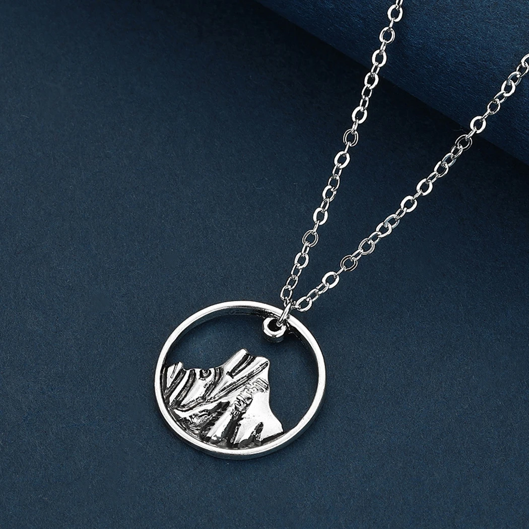 

Pendant Machapuchare Series Mountains of the World Necklace Simple for Men and Women Party Accessories