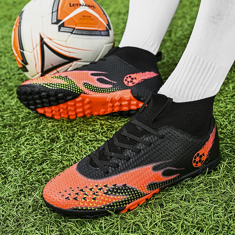 

Quality Football Boots Cleats C.Ronaldo Durable Soccer Shoes Lightweight Comfortable Futsal Sneakers Wholesale Chuteira Society