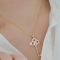 new korean fashion hollow crystal rhinestone key chain clavicle womens pendant necklace for women jewelry accessories wholesale