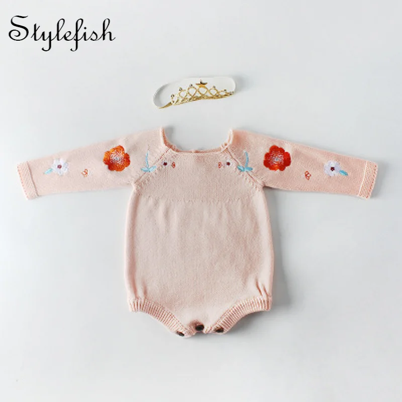 2022 baby clothes romper embroidered sweater knitting wool conjoined clothing bag used for travel fart ah climb clothes romper