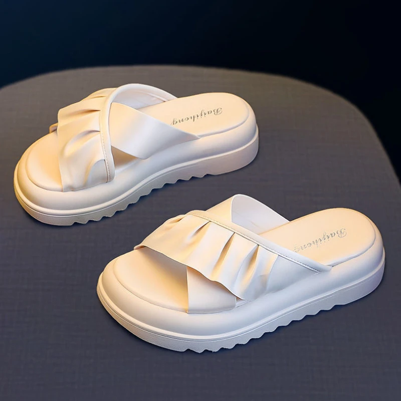 Summer New Thick Sole Women's Slippers Wearing Fashion Matsutake Sole Solid Color Women's Slippers Soft Sole Indoor Slippers