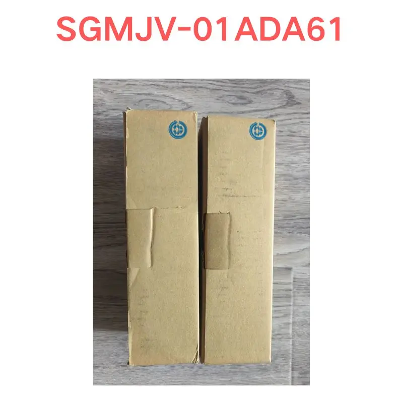 Новый серводвигатель SGMJV-01ADA61 Быстрая доставка