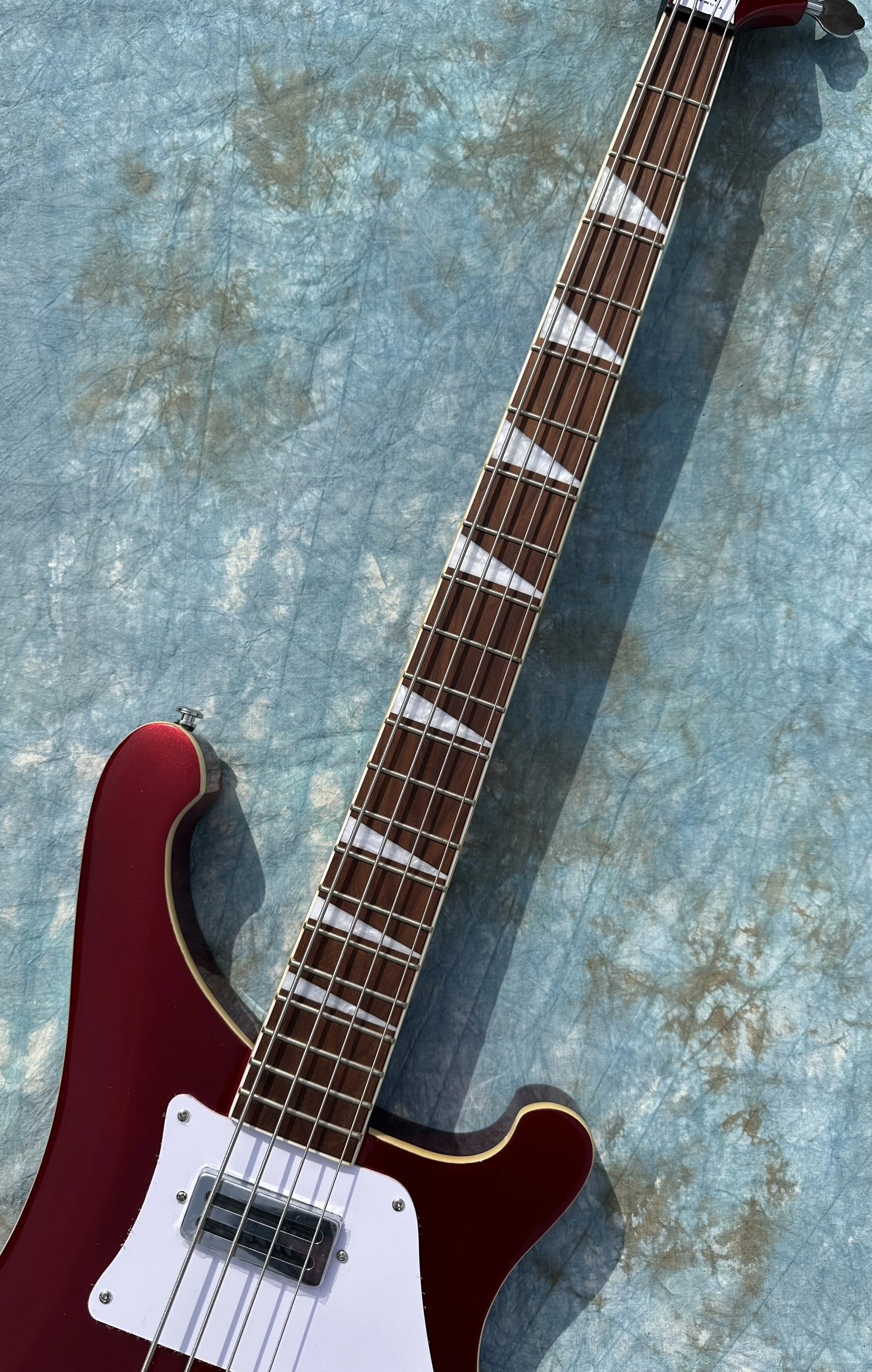 Ricken 4003 бас-гитара