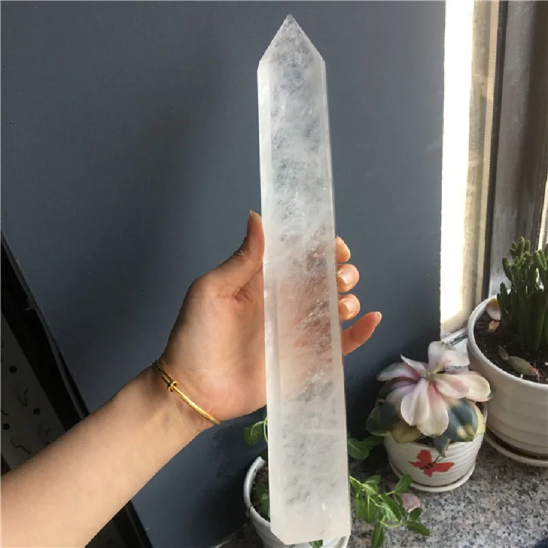 

Beautiful White crystal column quartz column crystal tower smelting stone halo tower energy home office decoration craft gifts