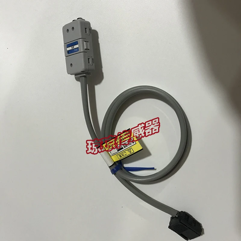 Фото Импортированный из Японии датчик Anywire BittyATO №1