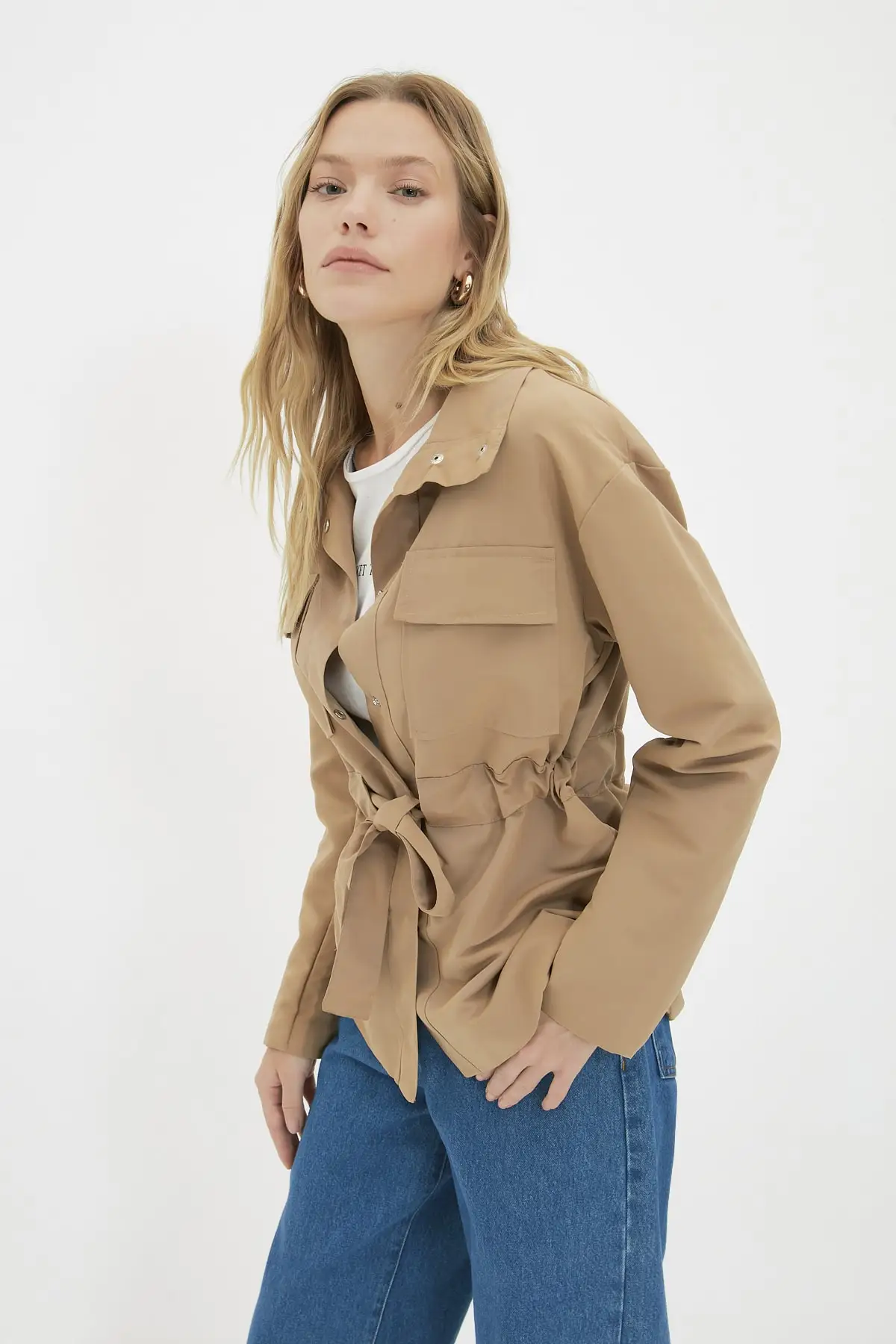

Trendyol Camel Kemerli Studs Kapamalı Coats TWOAW22MO0504