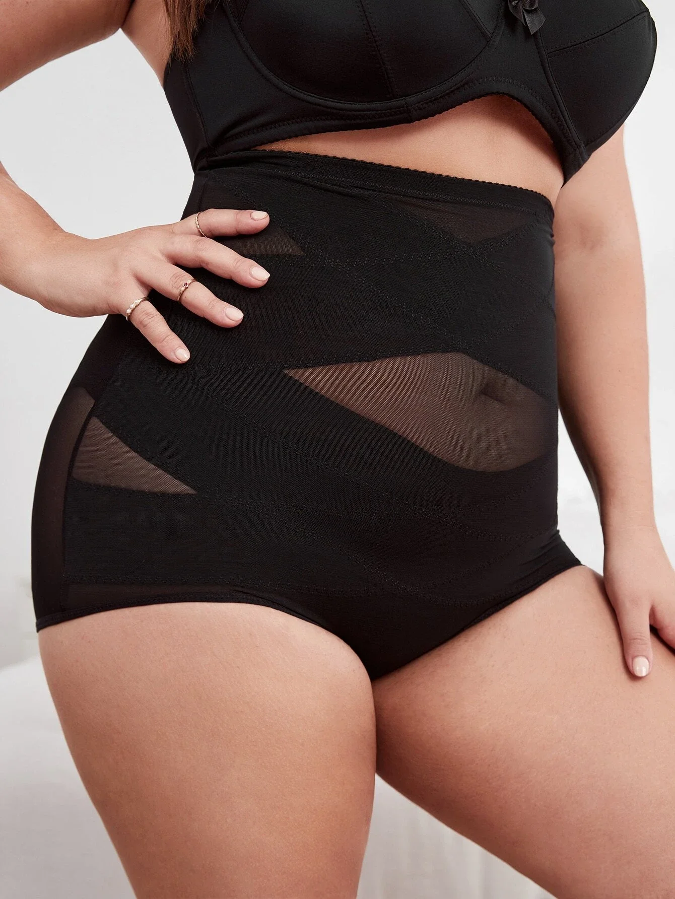 

Plus High Waisted Shapewear Panty