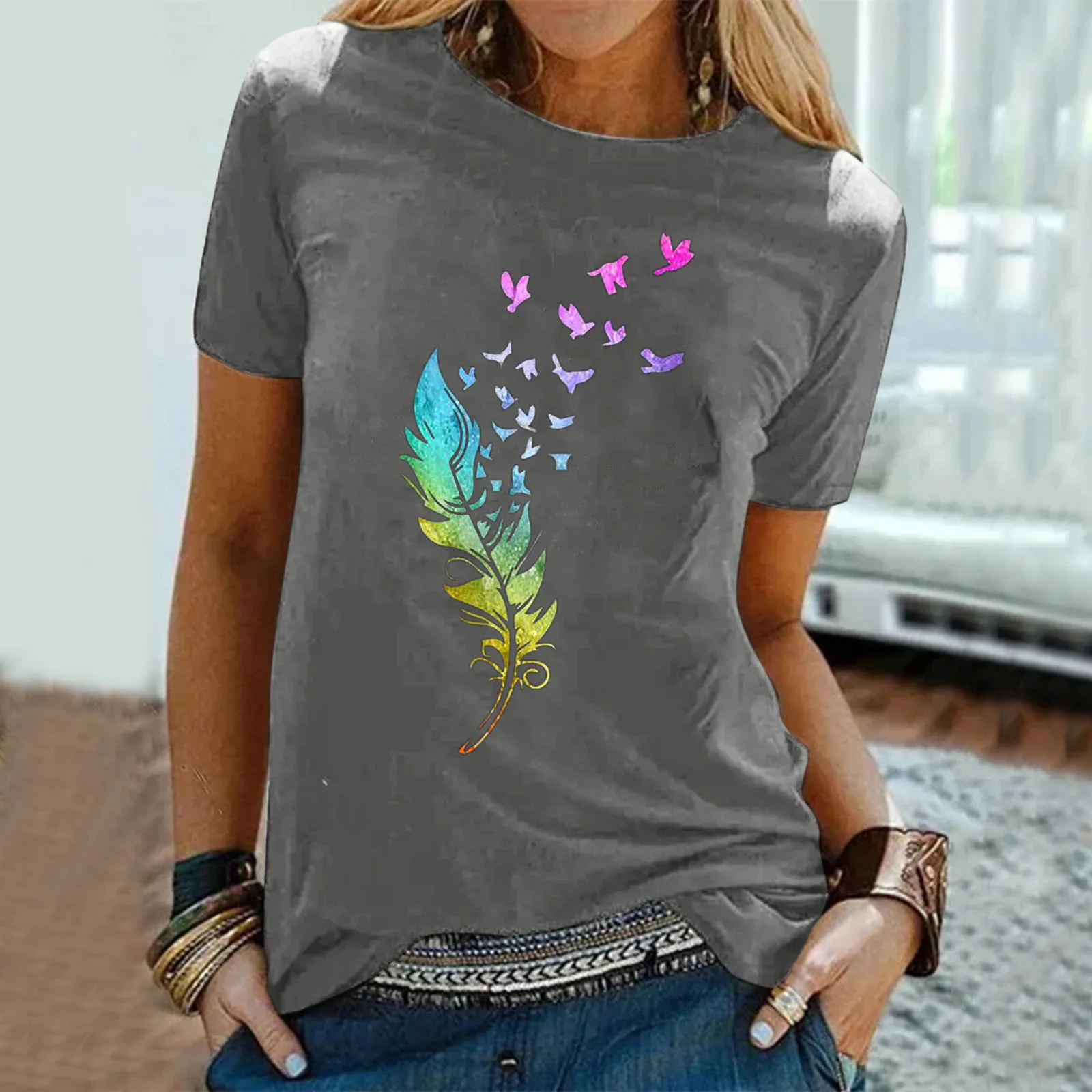 

Women Blouse TopRound NeckStylish T-shirts