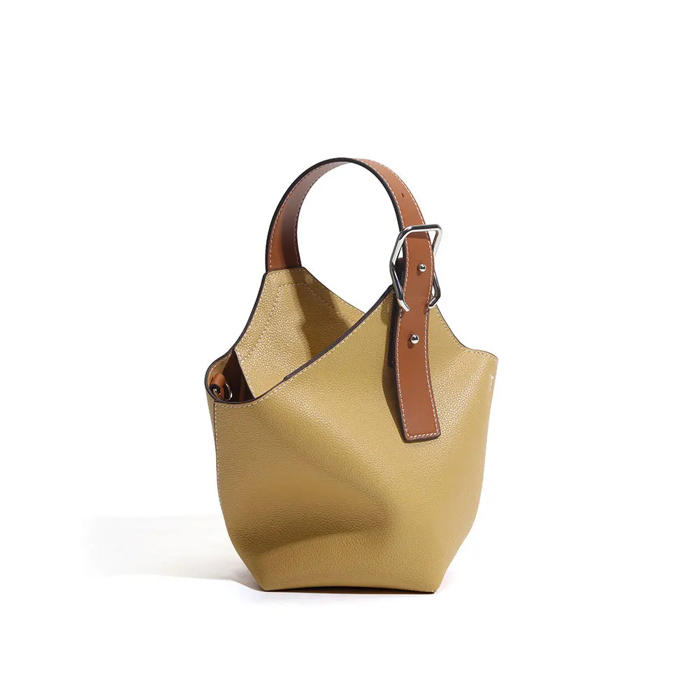 

Bag women's bag fashion new niche design oblique cross tote bag commuting urban simple one-shoulder portable bucket bag