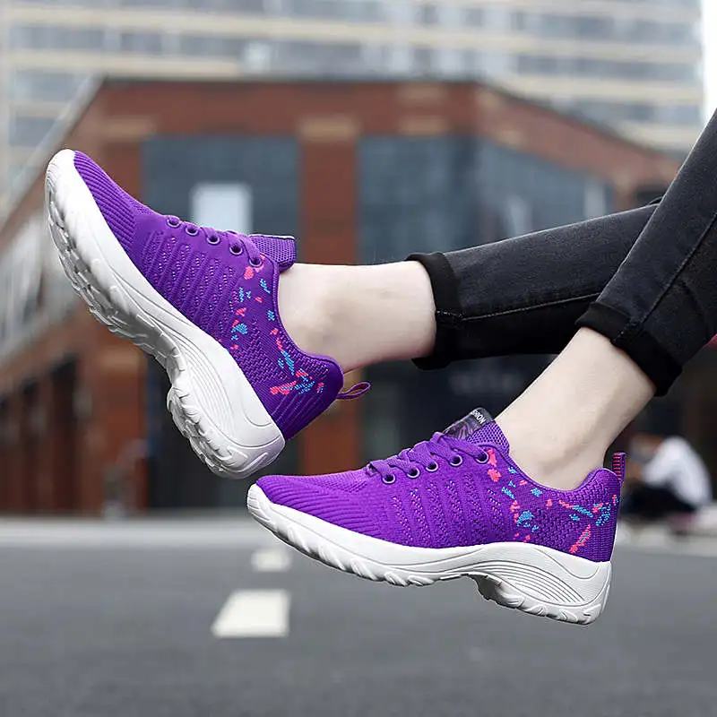 

Кроссовки для бега, женские высокие спортивные туфли в британском стиле, женские белые кроссовки на нескользящей подошве, спортивная обувь ...