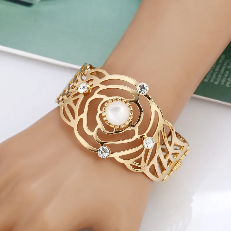 

Металлический браслет с полыми цветами, Расширенный Женский браслет с металлическими нитями, женские массивные ювелирные изделия, индийские браслеты, оптовая продажа