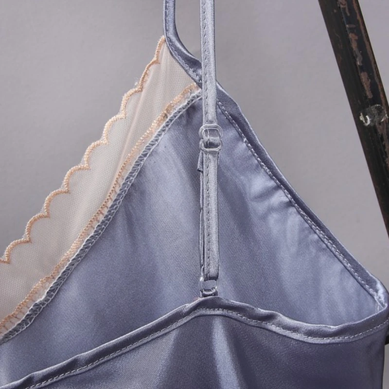 Women's Pajamas Lace Decoration Polyester Fiber Thin Section Nightgowns Luxurious and Noble Style A-line Suspenders Short Skirt