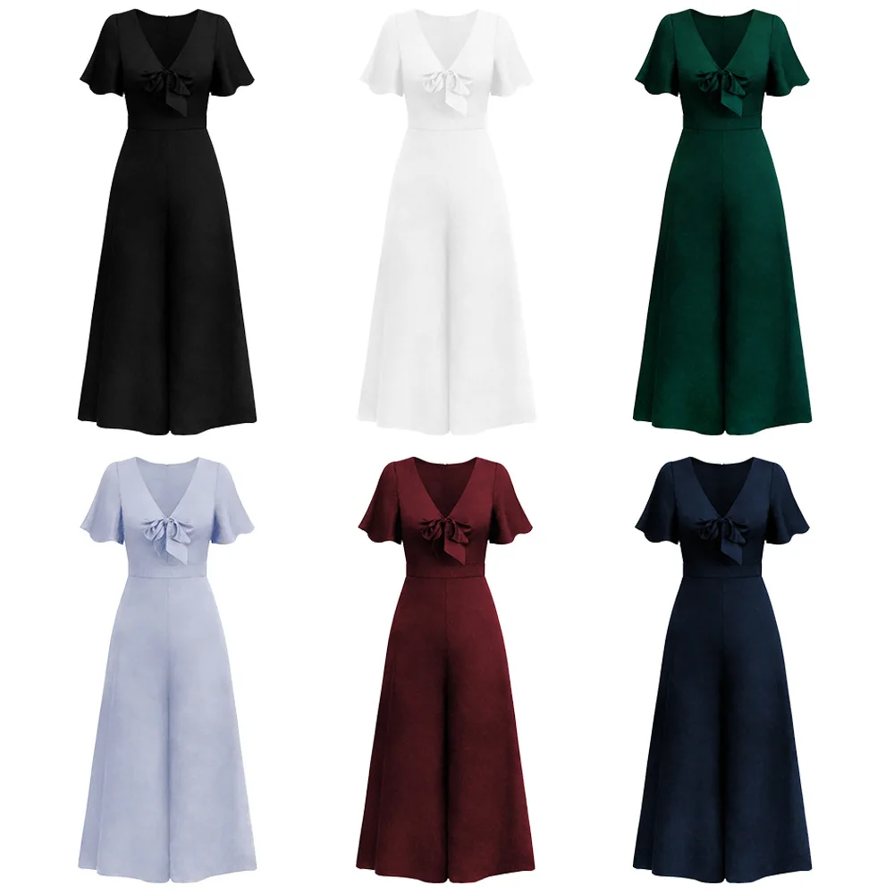 

Женский комбинезон с V-образным вырезом и широкими штанинами