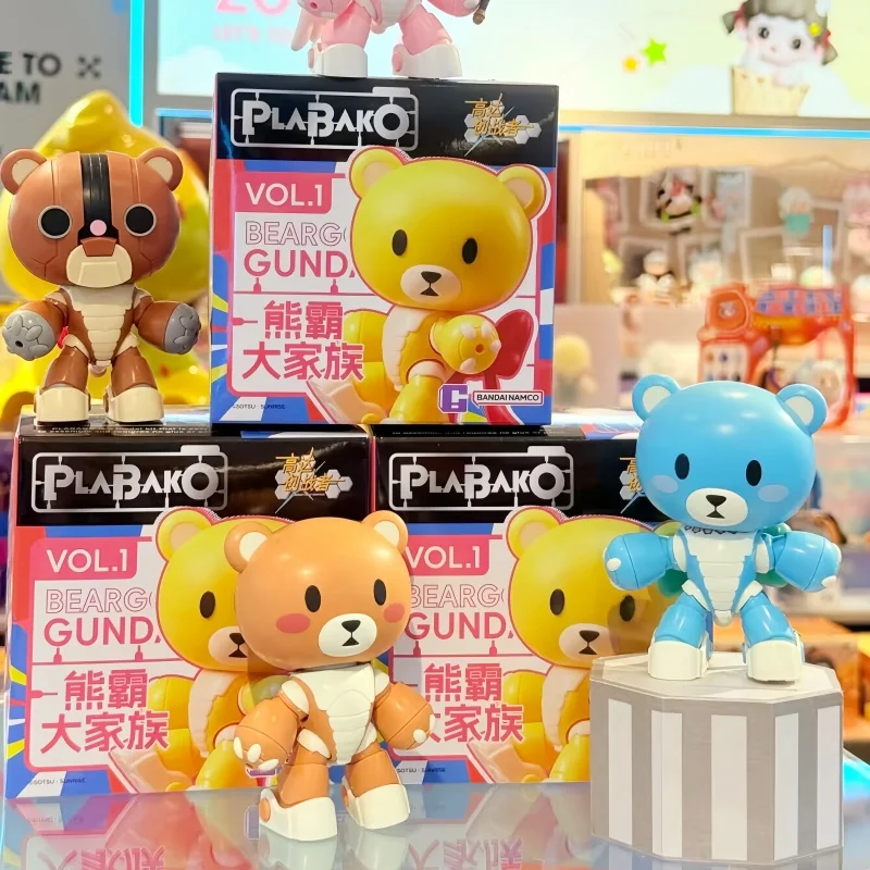 Фото Оригинальные фигурки Bandai Plabako Mobile Suit Gundam Beargguy Family Series в слепых коробках, коллекционные модели, настольные украшения №1