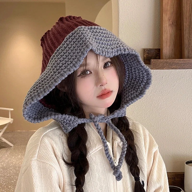 

Fashion Color Matching Bomber Hats Women Show Face Small Autumn and Winter Outdoor Warm Shawl Hat 2-in-1 Knitted Beanies Hat