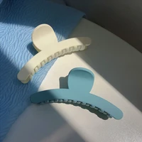 suitable for a lot of hair 1korea extra large hair grab acrylic frosted cross plate hair grab clip shark clip geometric cute