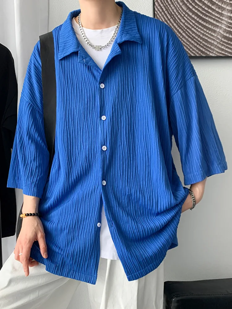 

SYUHGFA Ice Silk Men's Pleated Casual Shirts Loose Short Sleeve Blouses Korean Style Half Sleeve 2022 Summer Tops Cardigan