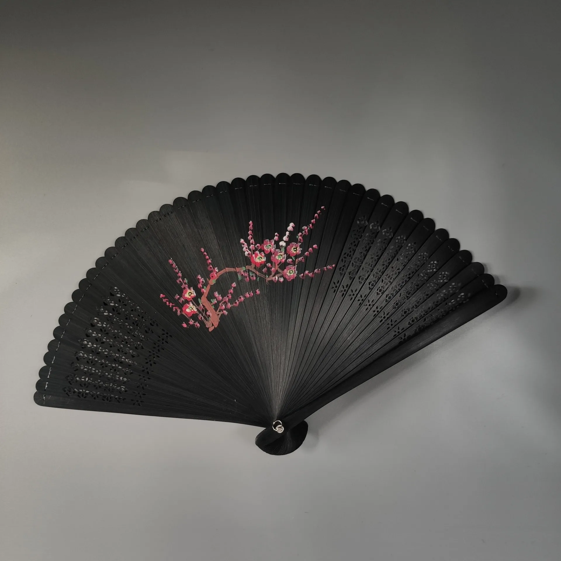 

Bamboo hand-painted female fan antique folding fan boutique women's fan dance fan cheongsam fan high-end craft gift fan