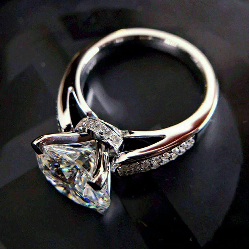 

Classic Silver Color Wedding Engagement Women's Ring Brilliant Cubic Zirconia Crystal Proposal Rings Anniversary Gift Jewelry