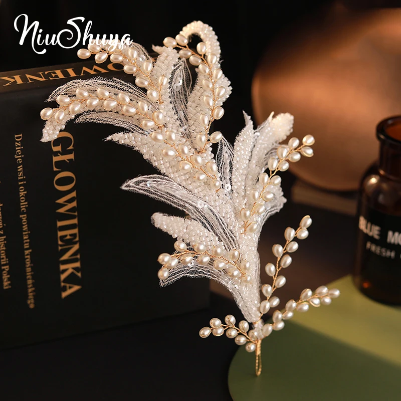 

NiuShuya Wedding Tiaras Beautiful Bride Lace Pearl Hairpins Female Fashion Hair Band Feather Designs Wedding Accessories