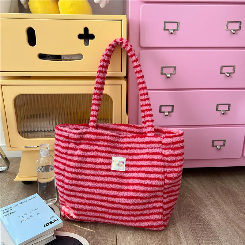 Повседневная сумка через плечо полосатые плюшевые новые сумки для женщин