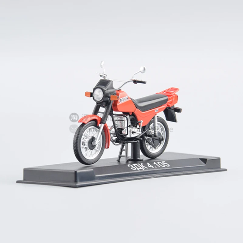 Модель советского мотоцикла JMTN057 из пластика в масштабе 1:24 Русская модель ZDK 4 105
