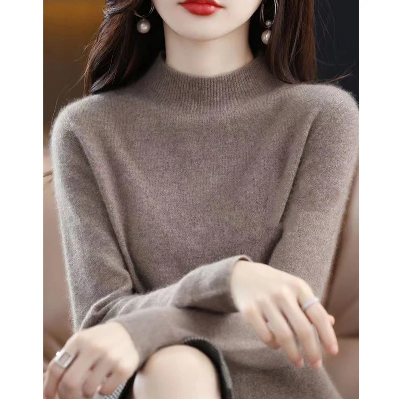 Рисунок 2 - Свитер женский пуловер с коротким