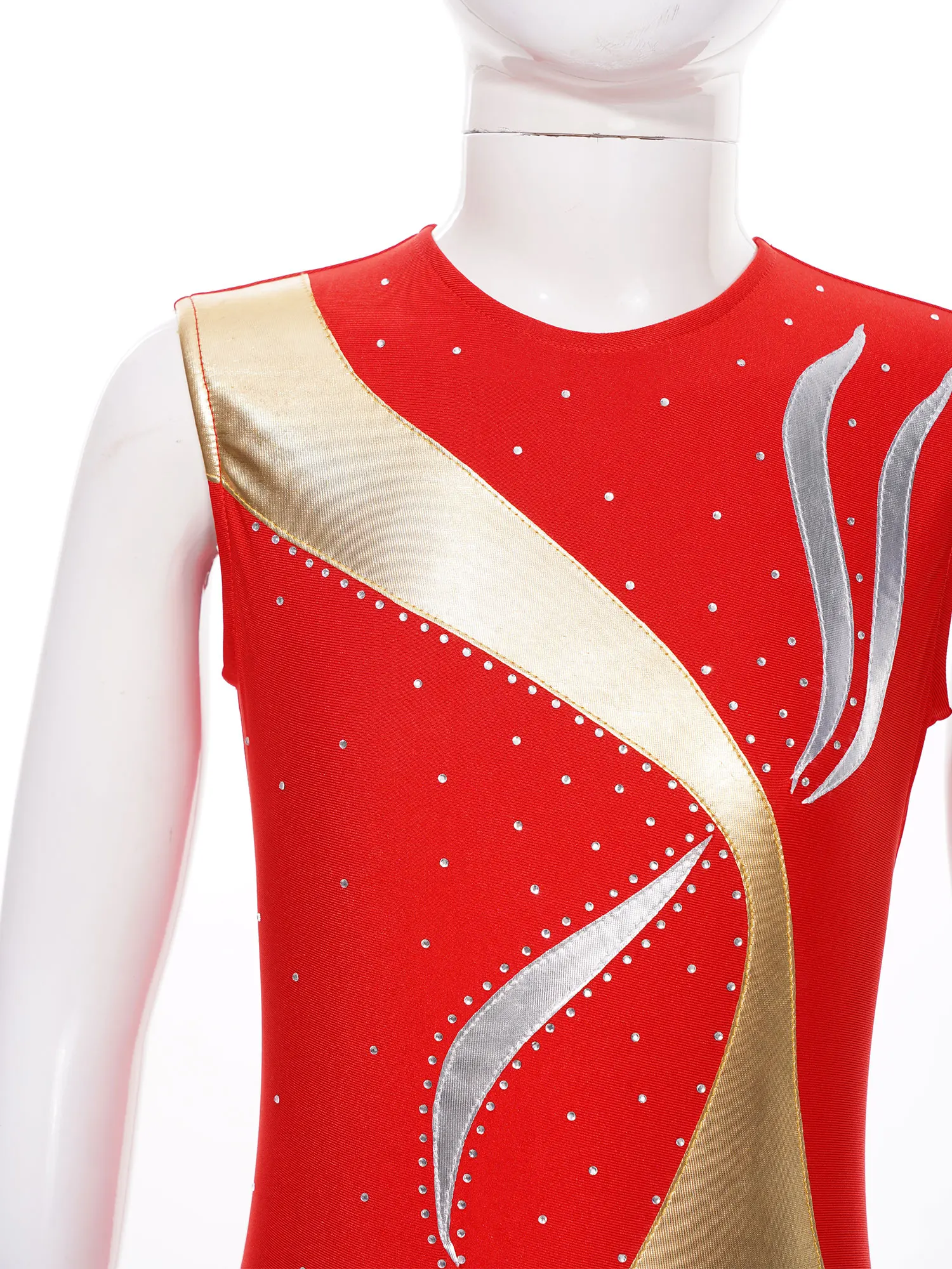 Детская одежда для акробатических фигурок и катания на коньках