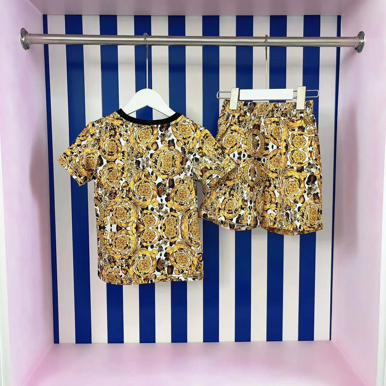 

Designer Baby Boys Clothes Sets Summer 2022 Children Clothing Fashion Print T-Shirt Teen Boy Shorts Outfit Set Kids Casual Wear