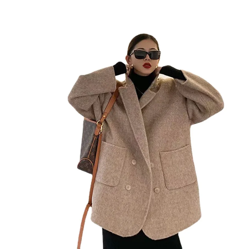 

2022 winter new loose suit collar baby camel hair coat women's casual sanding Joker double-breasted pocket woolen coat Long