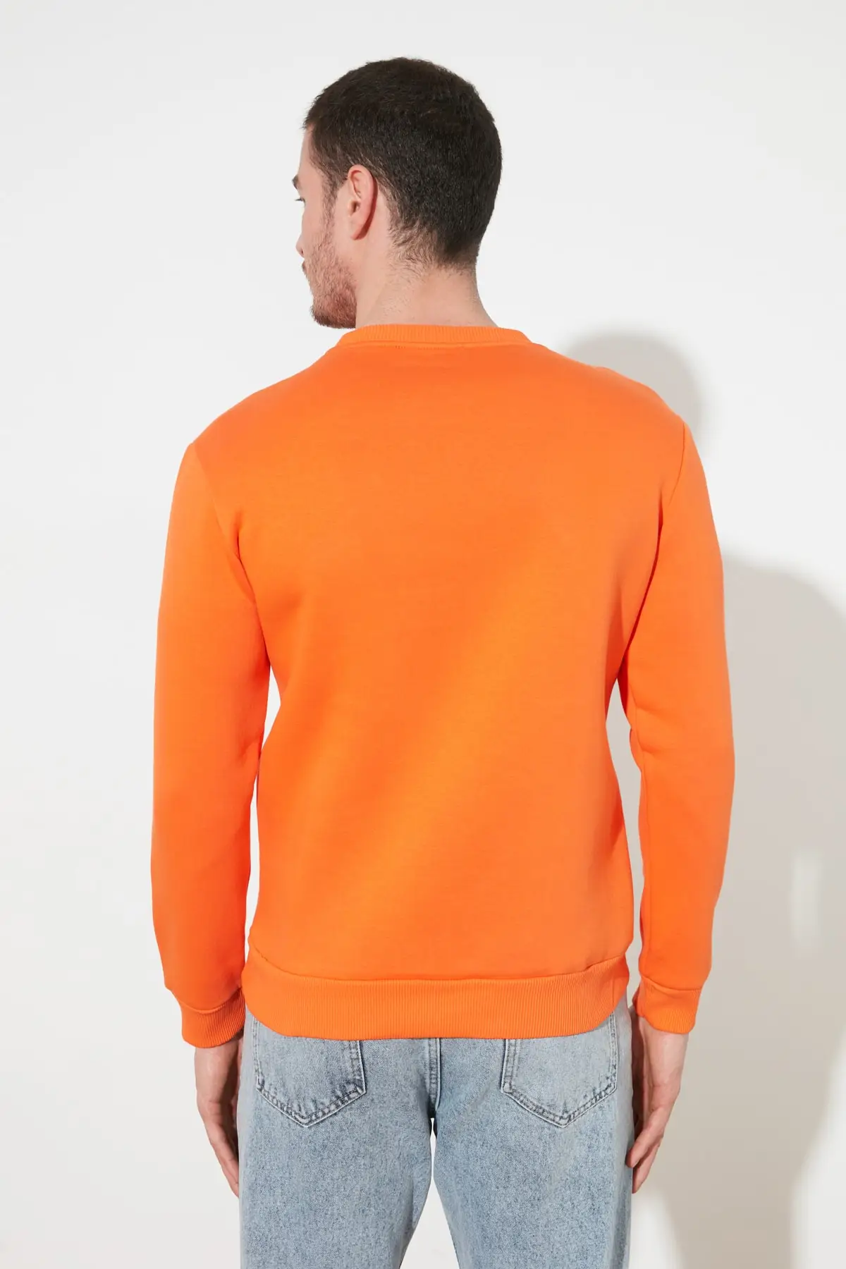

Trendyol Male Bike Collar Regular Fit Slogan Labeled Sweatshirt TMNAW21SW2006