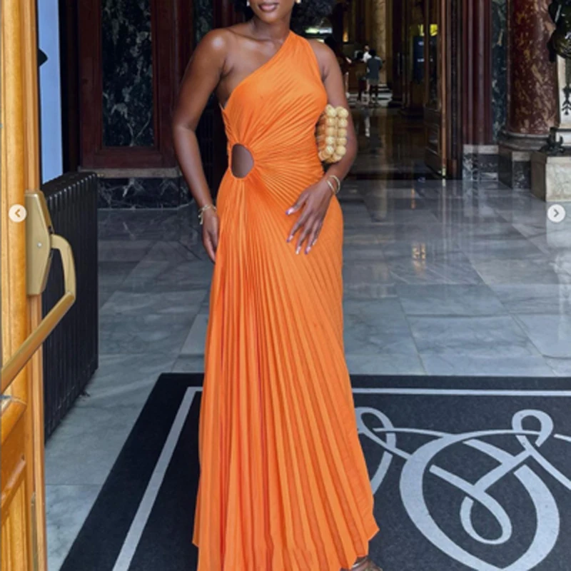 

Женское асимметричное плиссированное платье с воротником-стойкой, весеннее длинное платье без рукавов на одно плечо, летнее платье с открытой спиной и ажурным подолом