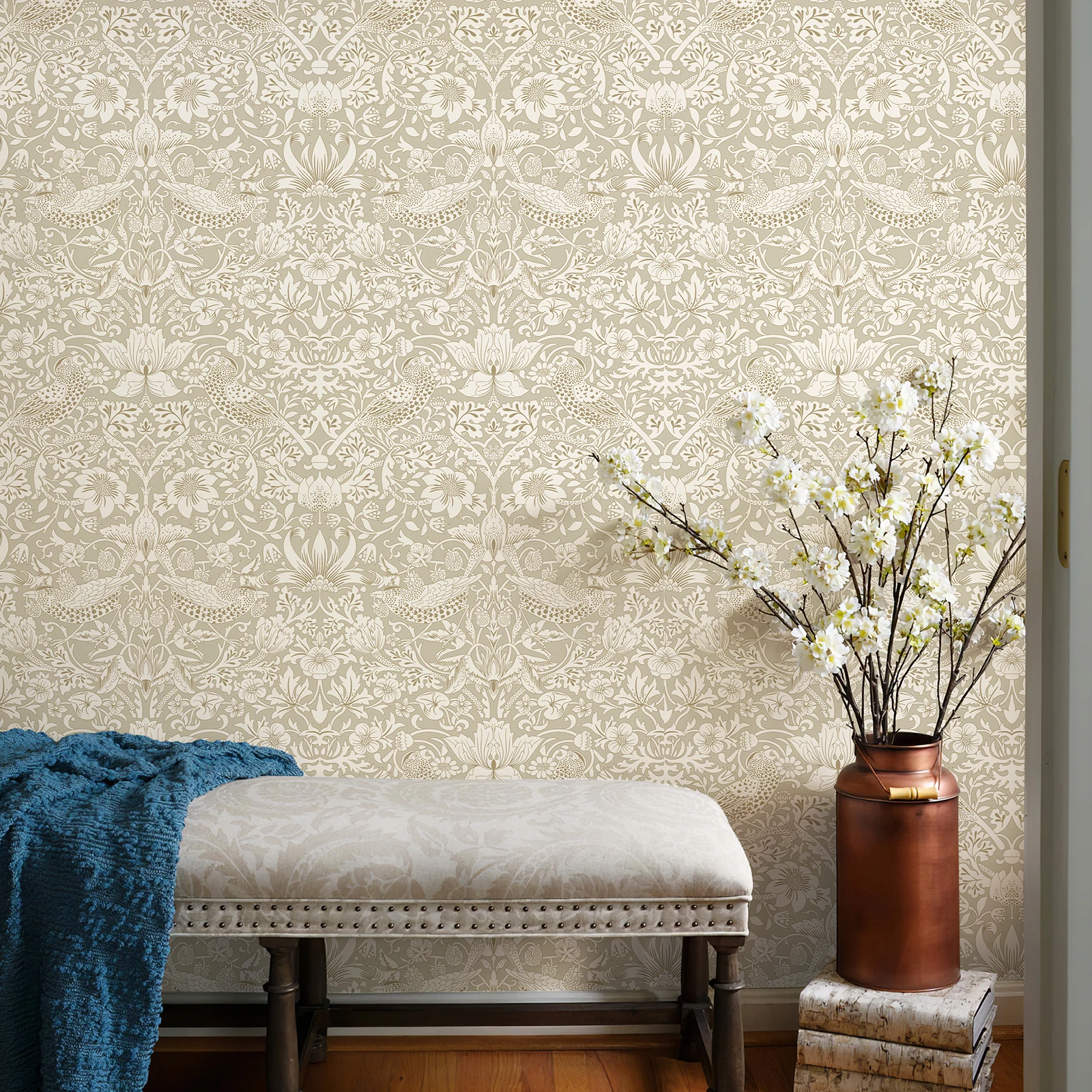 

Самоклеящиеся виниловые обои Morris Style Floral Bird
