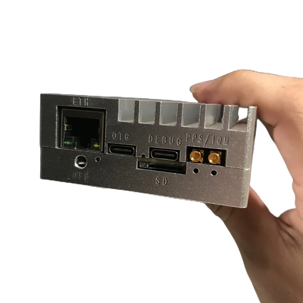 Программно определяемое радио SDR AD9363 ZYNQ7020 ADI Pluto экспериментная платформа для